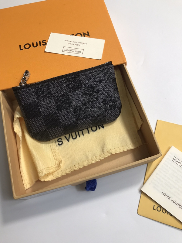 LVコピーウォレット正面デザイン